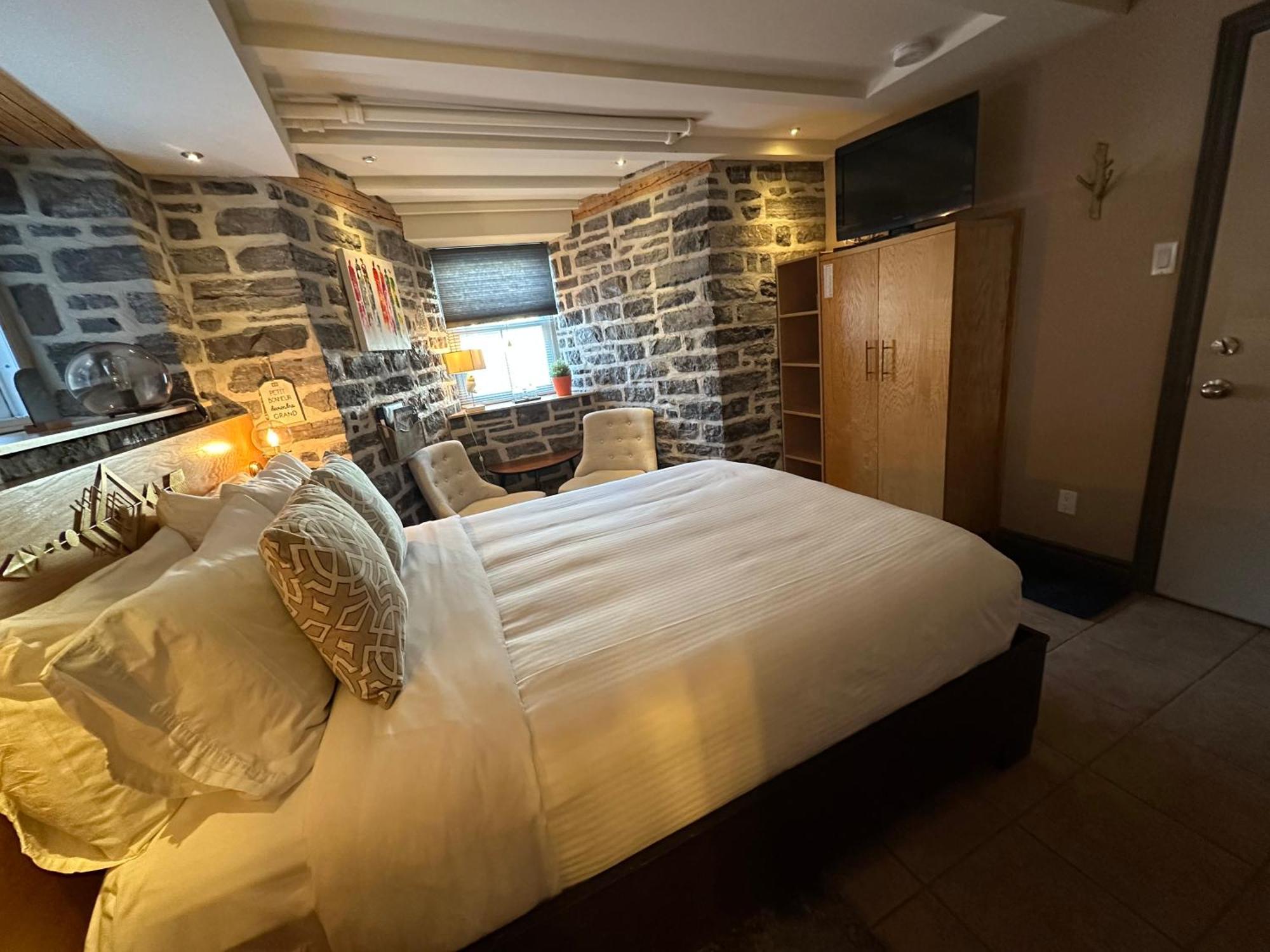 Auberge Aux Deux Lions Québec Buitenkant foto